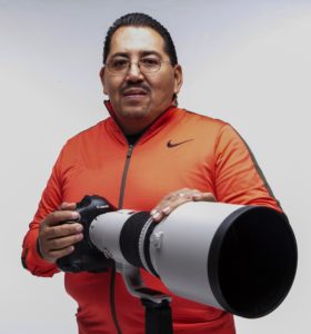 ASPECTOS DE UNA SESION FOTOGRAFICA DEL EQUIPO RECORD EN LAS INSTALACIONES DE NOTMUSA, CONFORMADO POR REPORTEROS Y FOTOGRAFOS EL 12 DE NOVIEMBRE DEL 2012 EN LA IMAGEN RICARDO FLORES