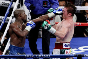 20CANEL-MAY---------14 de Septiembre de 2014-----------Deportes-----------Las Vegas Nevada Arena Grand MGM Aspecto previo al inicio de la pelea entre Salu Canelo Alvarez vs Floyd Maywether...............Foto de Ramon Romero.