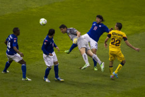 AMERICA VS CRUZ AZUL, PARTIDO DE LA FINAL DEL TORNEO DE CLAUSURA 2013, DE LA LIGA MX. MEXICO, D,F. A 26  DE MAYO DEL 2013.
EN LA FOTO: